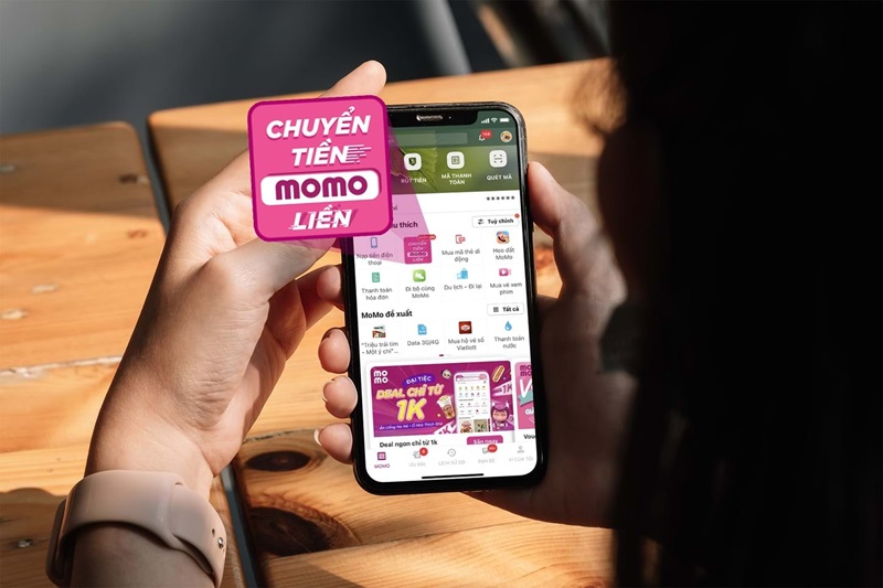 nộp tiền vào ví điện tử momo có mất phí không