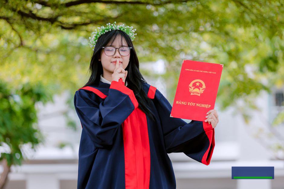 Khi khách hỏi liên tục về phí, lãi suất: phần mềm AI cho doanh nghiệp tài chính trả lời tới đâu?