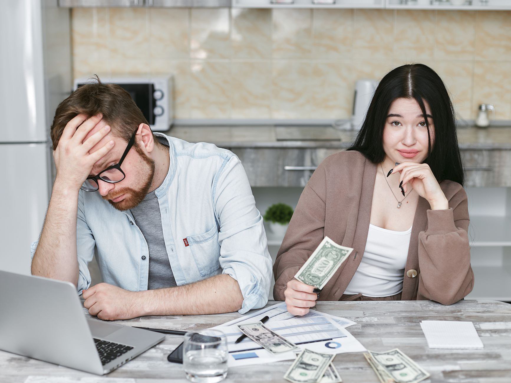 Vay Tiền Online Nợ Xấu: Sự Thật Về CIC Và Bẫy 'Duyệt 100%' Vay Tiền Online Nợ Xấu: Sự Thật Về CIC Và Bẫy 'Duyệt 100%'